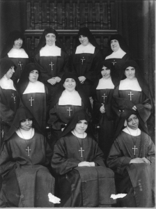 Teresa y hermanas fundadoras de la Congregación